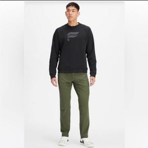 Fabletics Men’s The Only Pants in Green, size 32x32